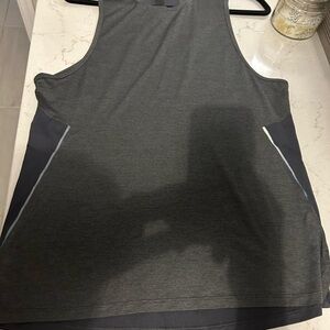 Men’s Lulumon Tank Top